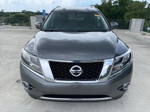 2016 Nissan Pathfinder SL