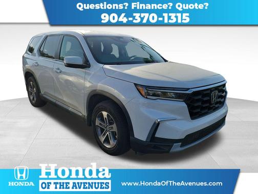 Platinum White 2025 Honda Pilot EX-L