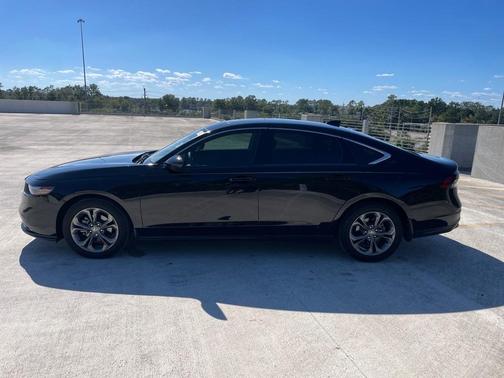 2023 Honda Accord EX 1.5T