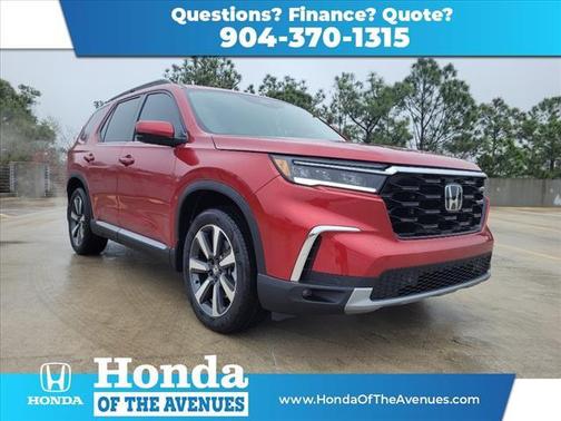 2025 Honda Pilot Touring 8-Passenger