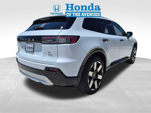 Frostline White Pearl 2026 Honda Prologue Elite