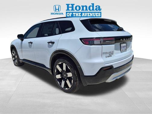 Frostline White Pearl 2026 Honda Prologue Elite