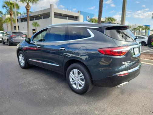 2021 Buick Enclave AWD Essence