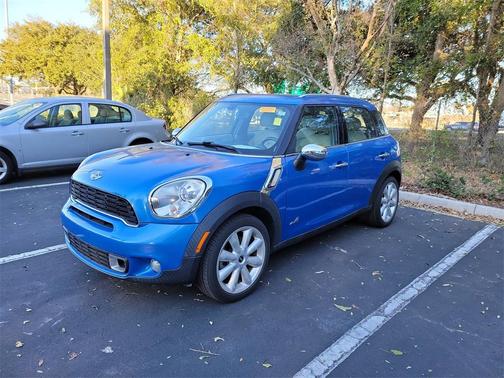 2012 MINI Cooper S Countryman Base