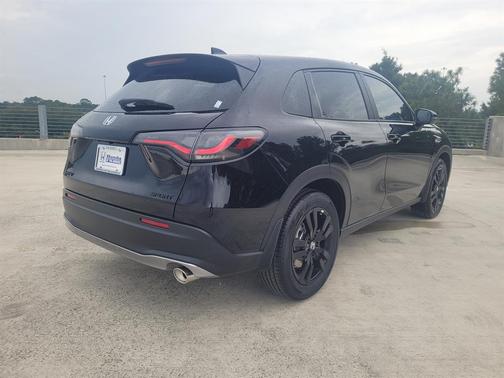 2026 Honda HR-V 2WD Sport