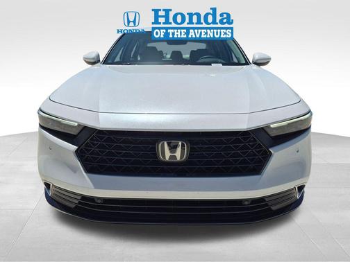 Platinum White Pearl 2026 Honda Accord Hybrid Touring