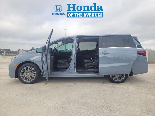 Sonic Gray Pearl 2026 Honda Odyssey Touring