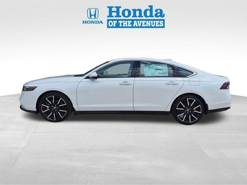 Platinum White Pearl 2026 Honda Accord Hybrid Touring