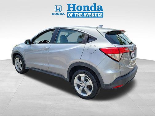 Lunar Silver Metallic 2019 Honda HR-V LX
