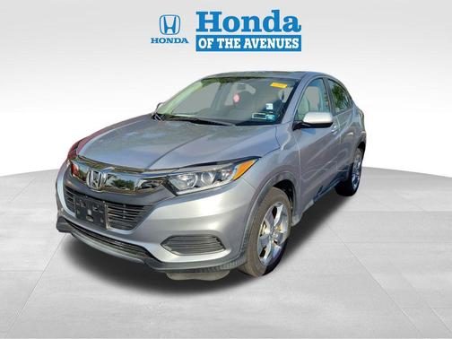 Lunar Silver Metallic 2019 Honda HR-V LX