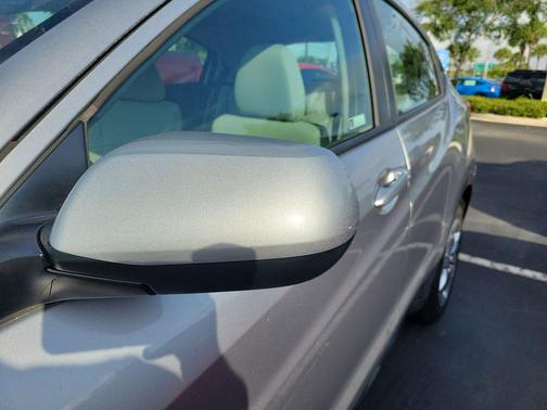 Lunar Silver Metallic 2019 Honda HR-V LX