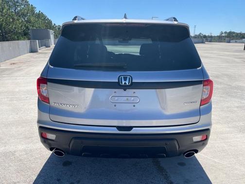 2021 Honda Passport 2WD Touring