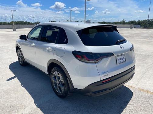 2026 Honda HR-V LX