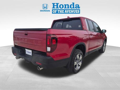 Radiant Red Metallic II 2026 Honda Ridgeline RTL