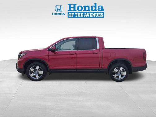 Radiant Red Metallic II 2026 Honda Ridgeline RTL