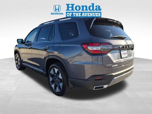 2026 Honda Pilot Touring 8-Passenger