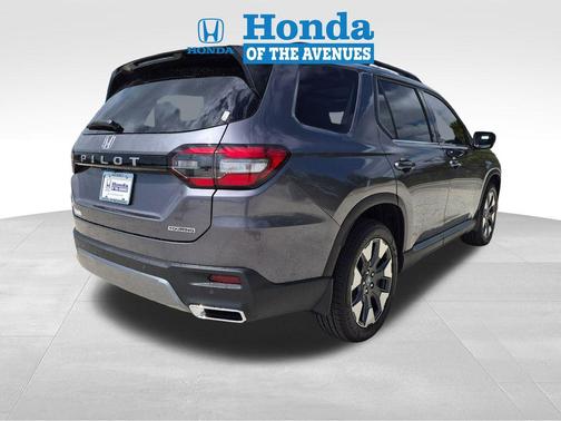 2026 Honda Pilot Touring 8-Passenger