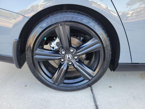 Urban Gray Pearl 2026 Honda Accord Hybrid Sport-L