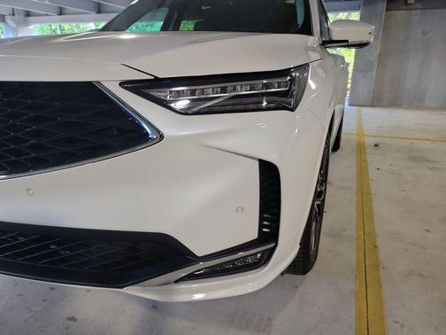Platinum White Pearl 2026 Acura MDX Advance Package