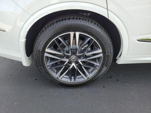 2026 Acura MDX Advance Package