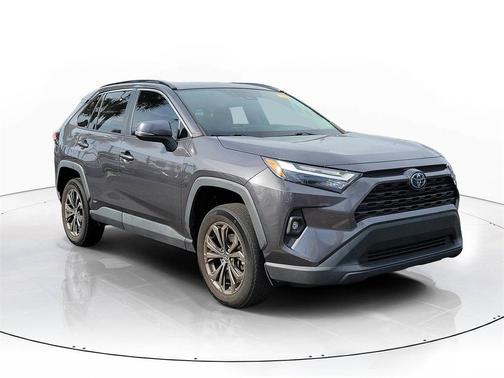 2022 Toyota RAV4 Hybrid XLE Premium