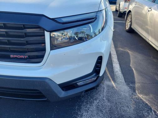 Platinum White 2023 Honda Ridgeline Sport