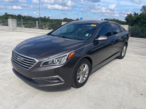2015 Hyundai SONATA SE