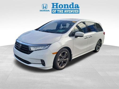 Platinum White 2023 Honda Odyssey Elite