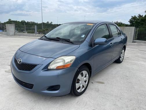 2009 Toyota Yaris S