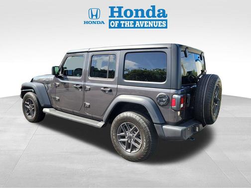 Granite Crystal Metallic Clearcoat 2024 Jeep Wrangler Sport S