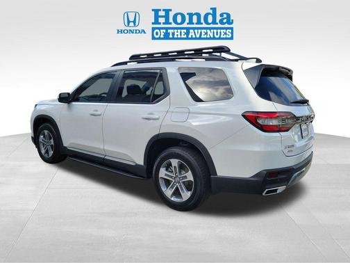 Platinum White 2026 Honda Pilot EX-L