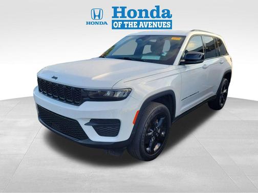 2023 Jeep Grand Cherokee Altitude