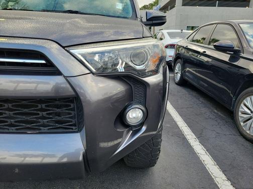 2020 Toyota 4Runner SR5