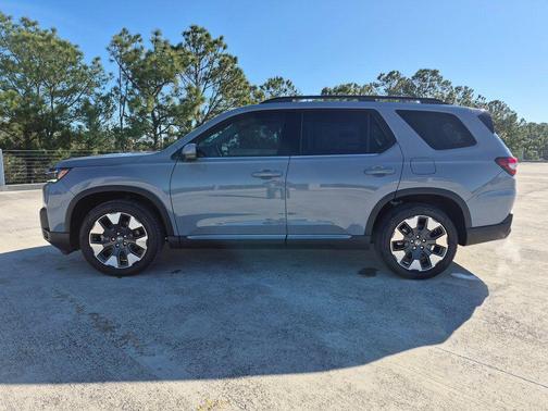 2026 Honda Pilot Touring 8-Passenger