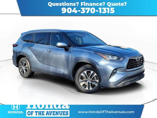 2020 Toyota Highlander XLE