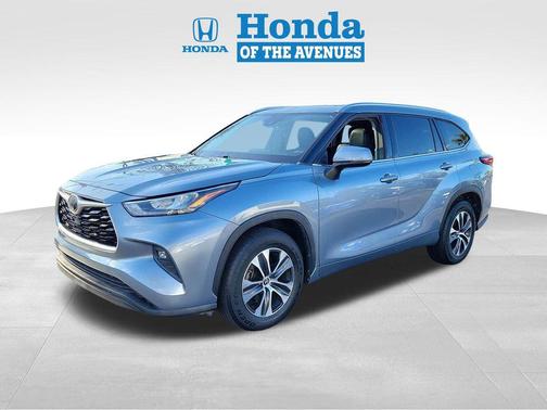 2020 Toyota Highlander XLE