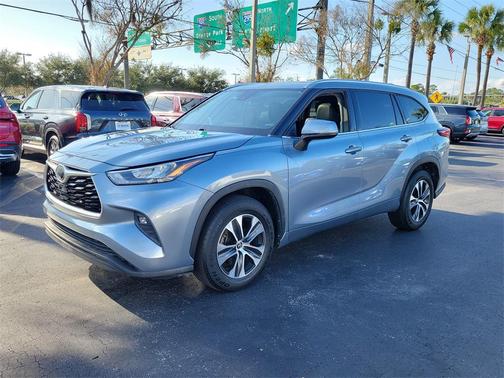 2020 Toyota Highlander XLE