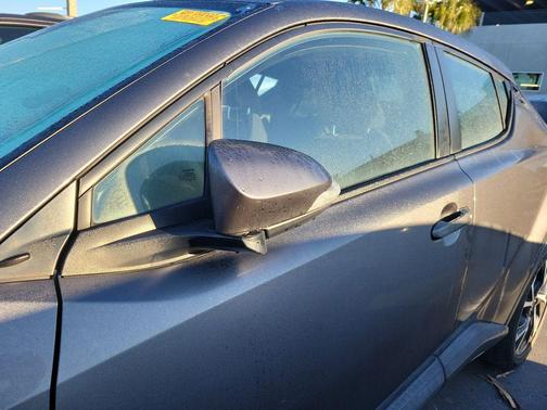 2018 Toyota C-HR XLE Premium