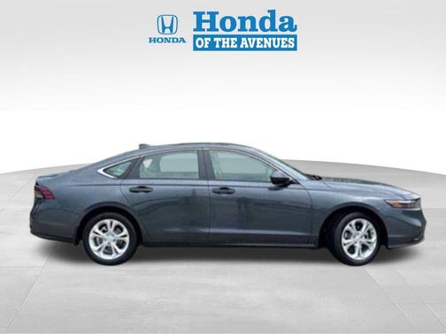 2025 Honda Accord LX 1.5T