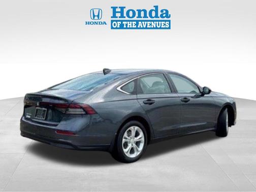 2025 Honda Accord LX 1.5T