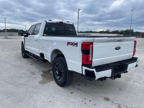 2024 Ford F-350 Lariat