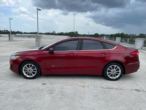 2019 Ford Fusion Hybrid SE