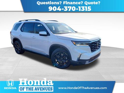 2025 Honda Pilot Touring 8-Passenger