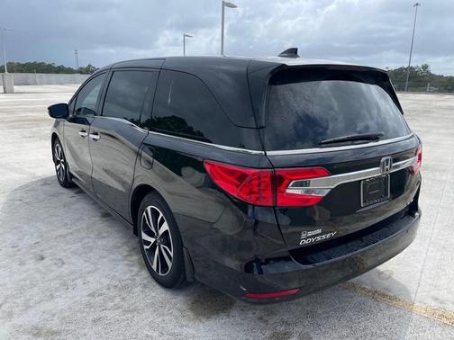 2019 Honda Odyssey Elite