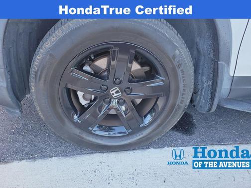 Platinum White 2023 Honda Ridgeline Black