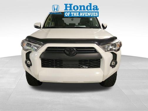 Ice 2024 Toyota 4Runner SR5 Premium