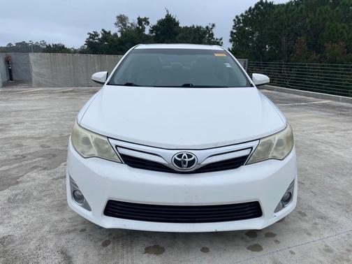 2014 Toyota Camry XLE