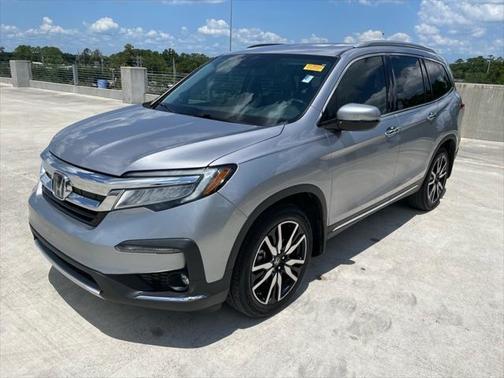 2020 Honda Pilot Touring 8-Passenger