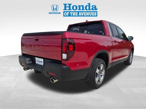 Radiant Red Metallic II 2026 Honda Ridgeline RTL