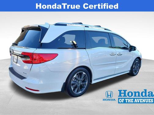 Platinum White 2024 Honda Odyssey Elite